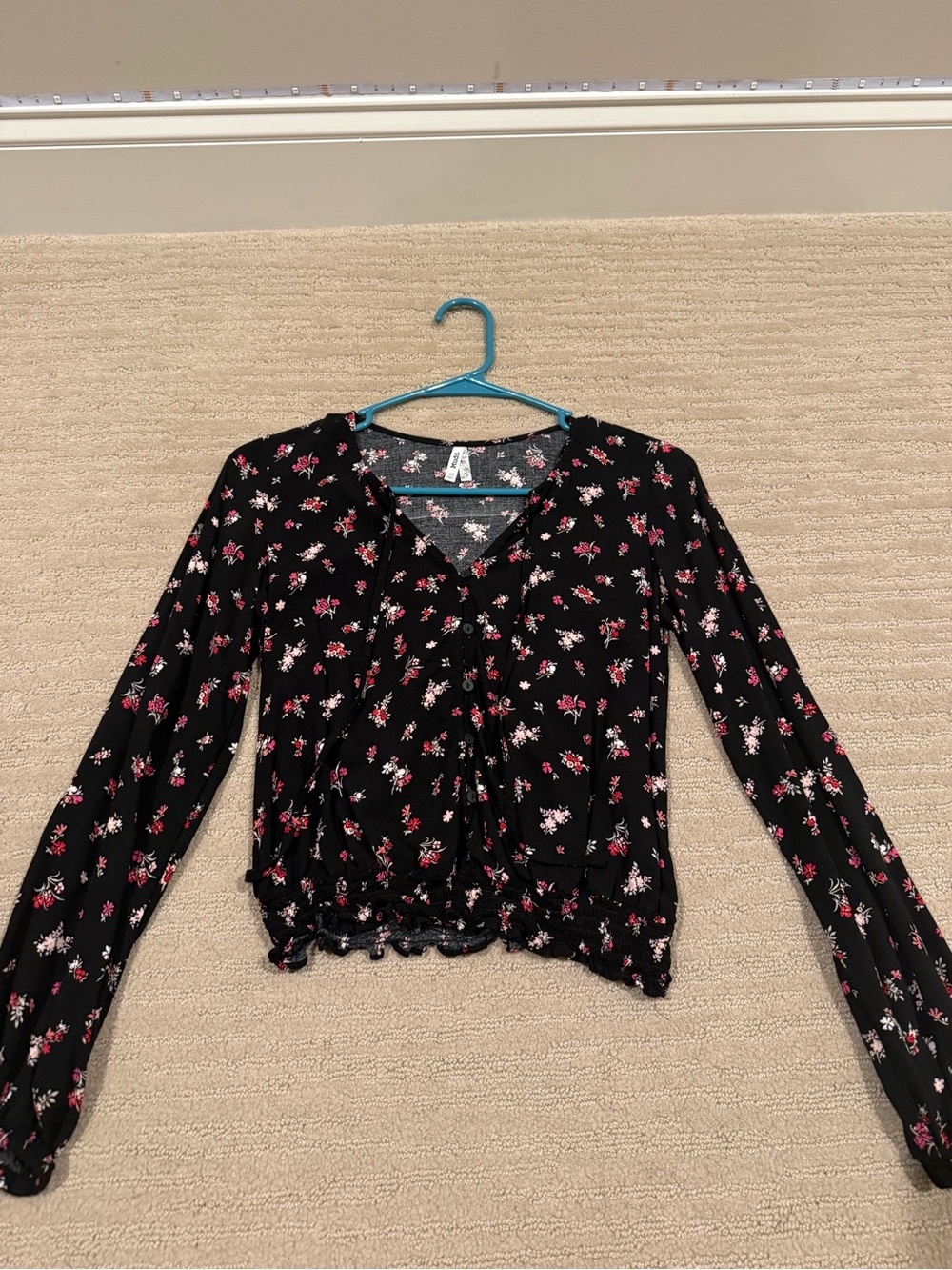 Mudd Black Long-Sleeve Floral Tie-Front Blouse